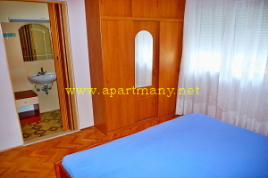 Chorvatsko apartm�ny&nbsp;IVANA a IVAN ubytov�n� v lokalit� Nemira - rivi�ra Omi� 