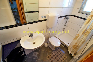 Chorvatsko apartm�ny&nbsp;IVANA a IVAN ubytov�n� v lokalit� Nemira - rivi�ra Omi� 