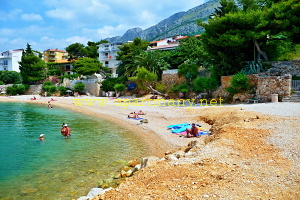 velk� p�se�n� pl� p��mo pod apartm�ny Ivana a Ivan v lokalit� Nemira rivi�ra Omi� 