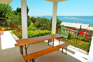 apartmany chorvatsko omis stanici apartman vukusic v Chorvatsku