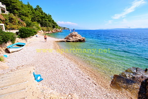 pl� apartmany chorvatsko omis stanici pl� v Chorvatsku