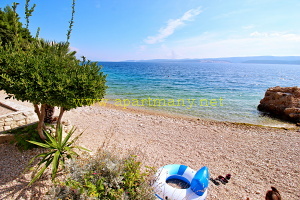 pl� apartmany chorvatsko omis stanici pl� v Chorvatsku