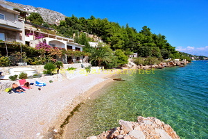 pl� apartmany chorvatsko omis stanici pl� v Chorvatsku